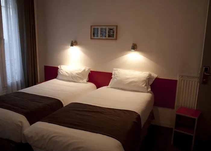 Hotel Cosmos